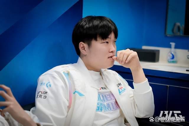 九游游戏-关于C9绝地反击WBG，Tarzan关键制胜的信息