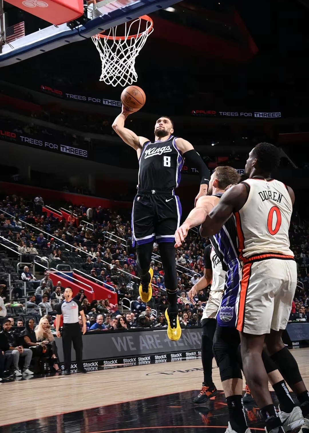 德国男篮横扫马刺,哈里斯关键制胜 德国男篮横扫马刺,哈里斯关键制胜