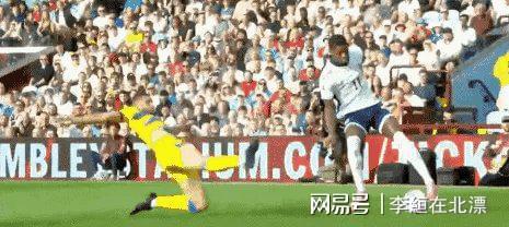 关于欧预赛精彩赛事,球迷们热情支持着国家队的信息 关于欧预赛精彩赛事,球迷们热情支持着国家队的信息