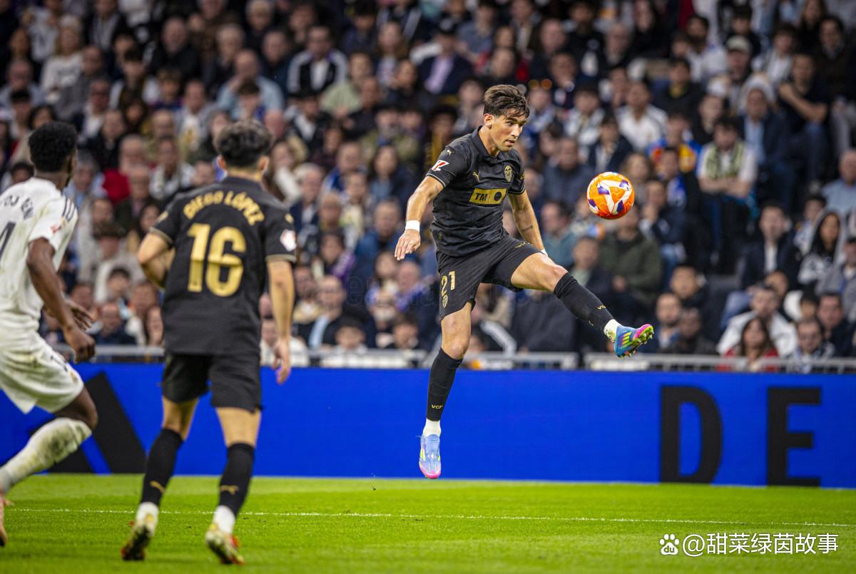 九游娱乐官方网站-塞维利亚球队上演绝杀，豪取三分的简单介绍