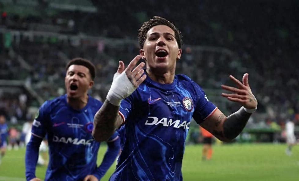 九游体育直播-关于切尔西0-2不敌：领头车拜仁慢慢拉开差距的信息