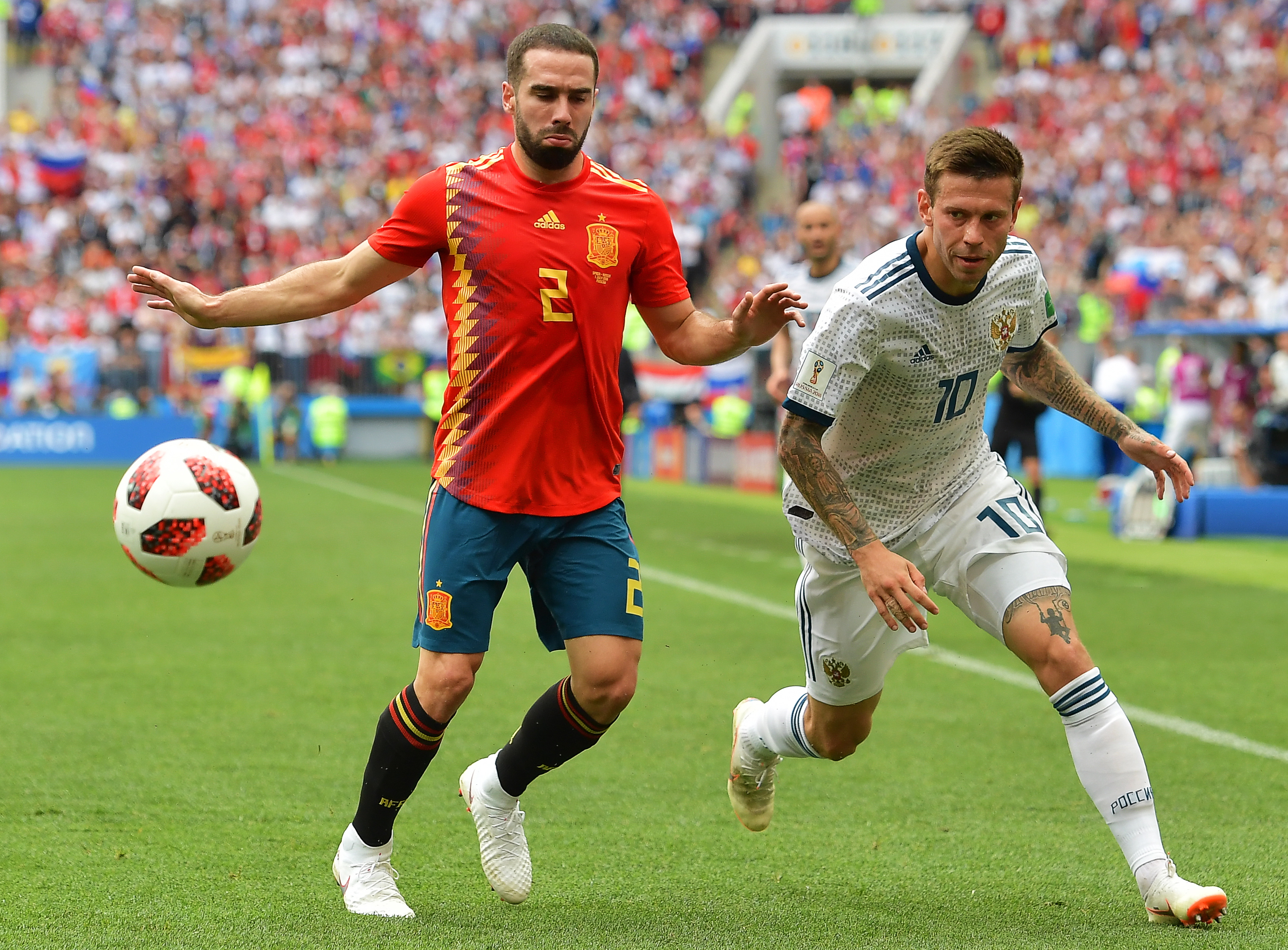 俄罗斯队在国际篮球联赛中取得胜利 俄罗斯队在国际篮球联赛中取得胜利