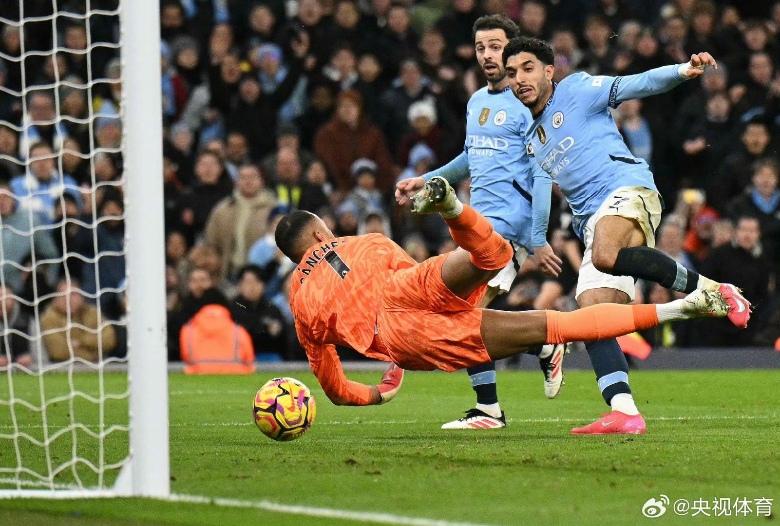 曼城再度战胜多特蒙德,确认半决赛席位 曼城再度战胜多特蒙德,确认半决赛席位