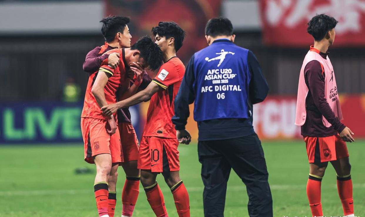 包含中国队在热身赛中演绎精彩表现，备战国际比赛的词条