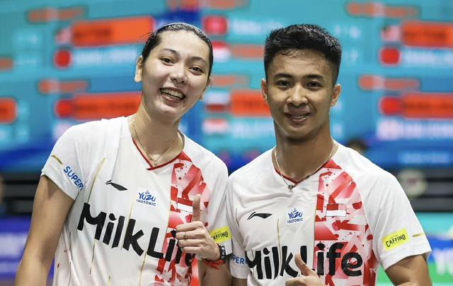 日本队力克印度队，黄鸭组合扛起全队的简单介绍