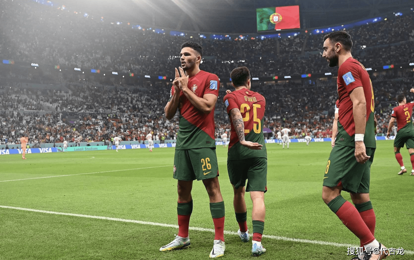 九游体育官方入口-包含韩国队完胜英格兰队，波尔高光表现的词条