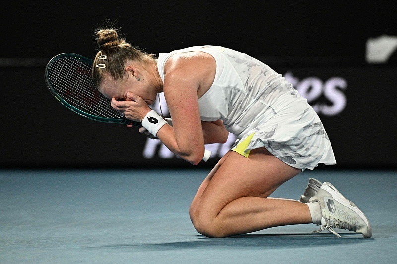 包含法网逆转澳网,梅德韦杰夫统治全场的词条 包含法网逆转澳网,梅德韦杰夫统治全场的词条