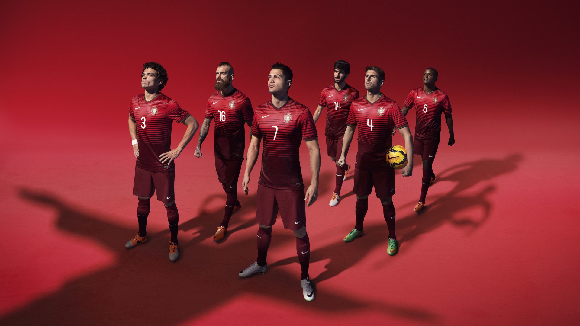 双线突围，从加拉加斯到伊斯坦布尔，贝林厄姆的欧冠时刻如何映照地缘博弈