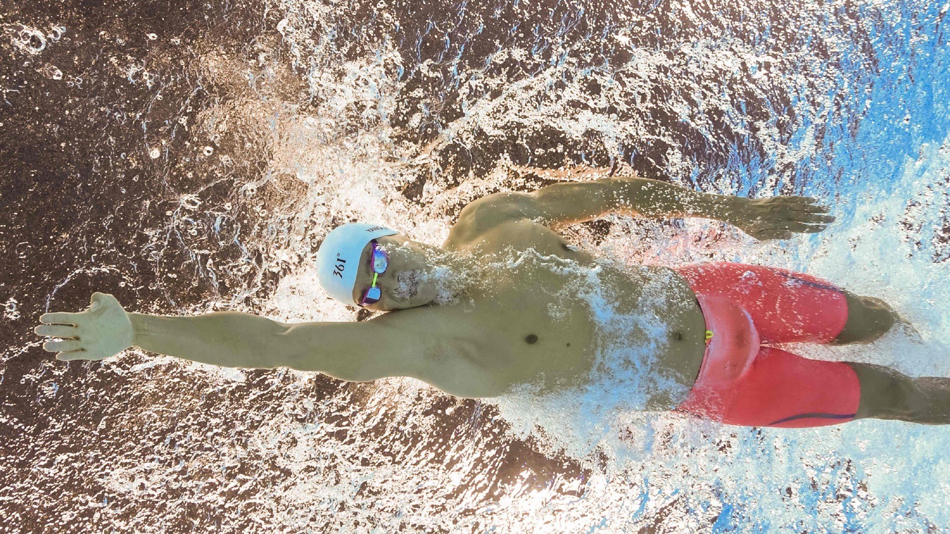 奥纳纳一夫当关,芬兰生死战力克中国,世界杯门票悬念再起