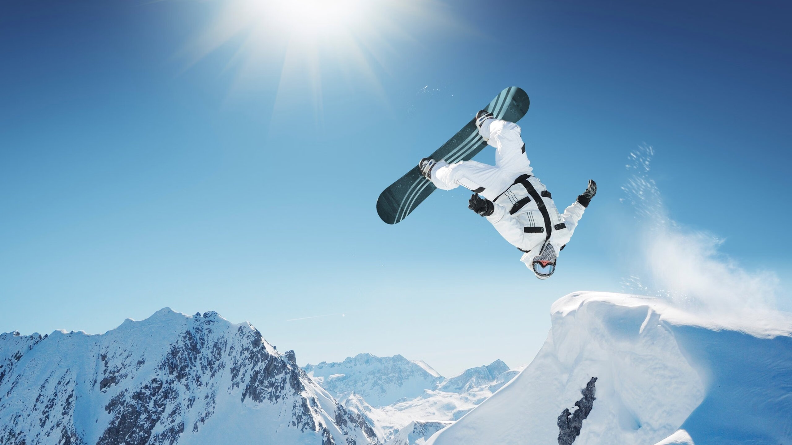 北欧神话破灭之夜,里昂火力全开,欧冠半决赛上演对芬兰的战术压制