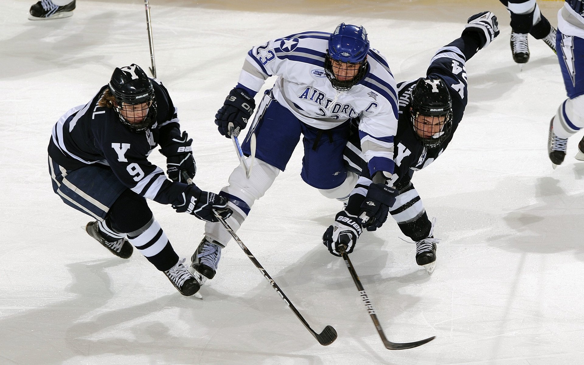 北欧风暴席卷巴黎,王皓导演瑞典队史诗级胜利,法国足球遭遇战术革命